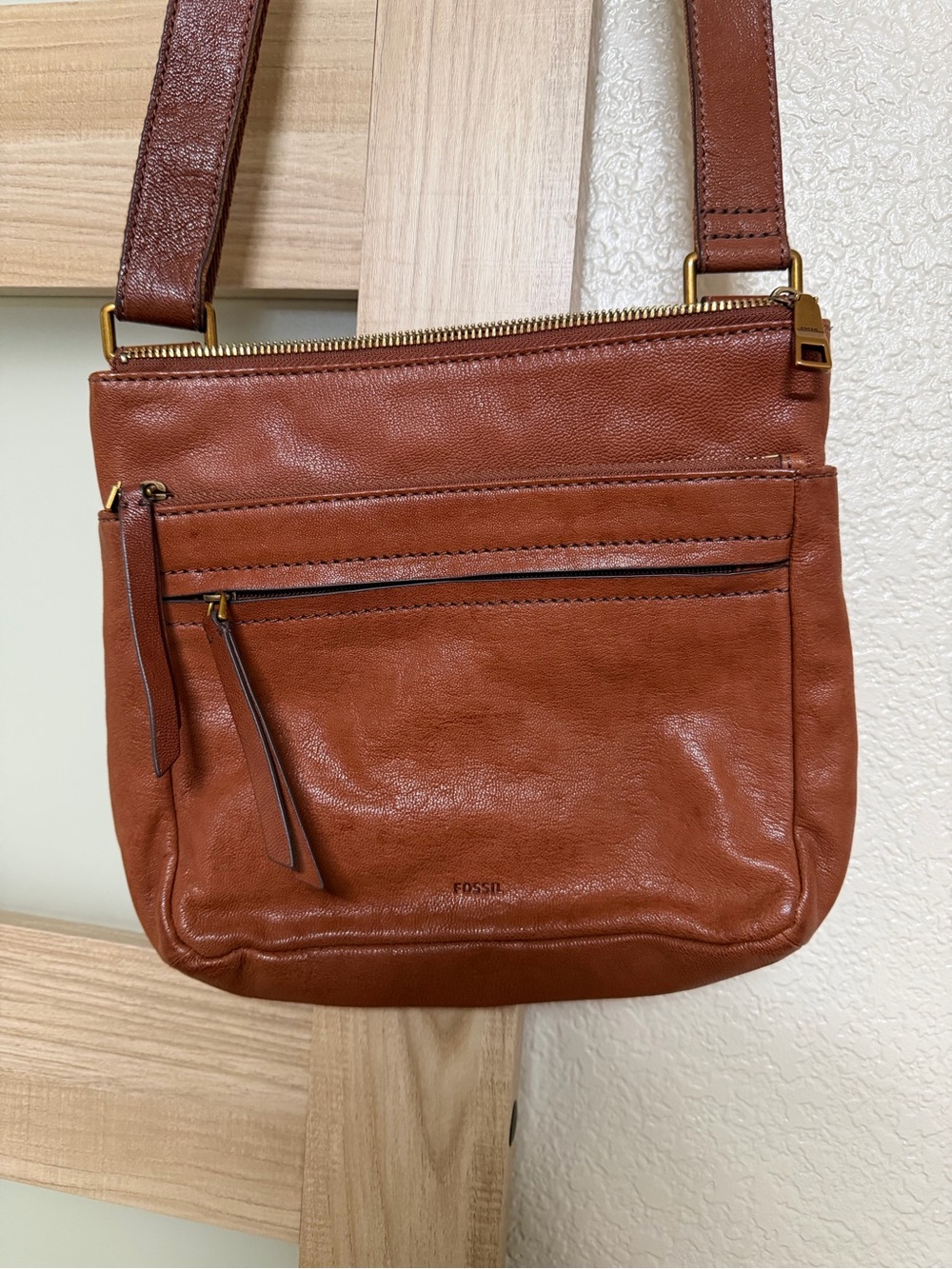 Fossil Leather Crossbody Bag in Cognac Brown